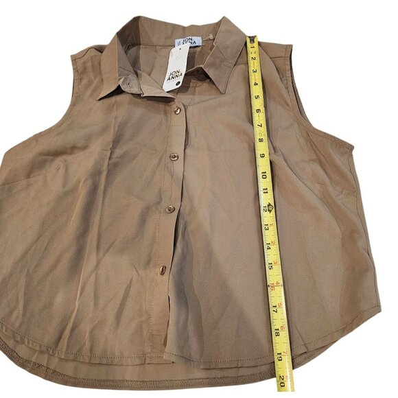 Jon & Anna Womens Blouse Sleeveless Button-Up Size L Khaki Tan NWT Polyester Top - Picture 4 of 9